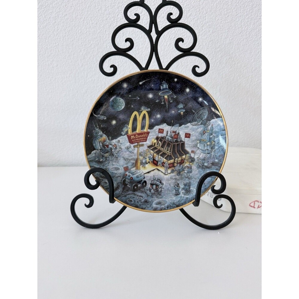 VTG McDonald's Franklin Mint "Golden Dreams" Bill Bell Plate Space Moon 8" MCM
